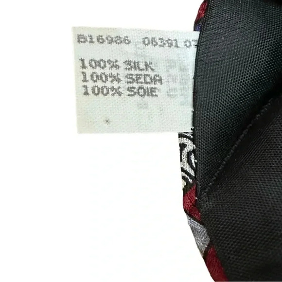 TABASCO Tie 100% Silk Necktie Made In USA Hot Pepper Sauce - Picture 5 of 6